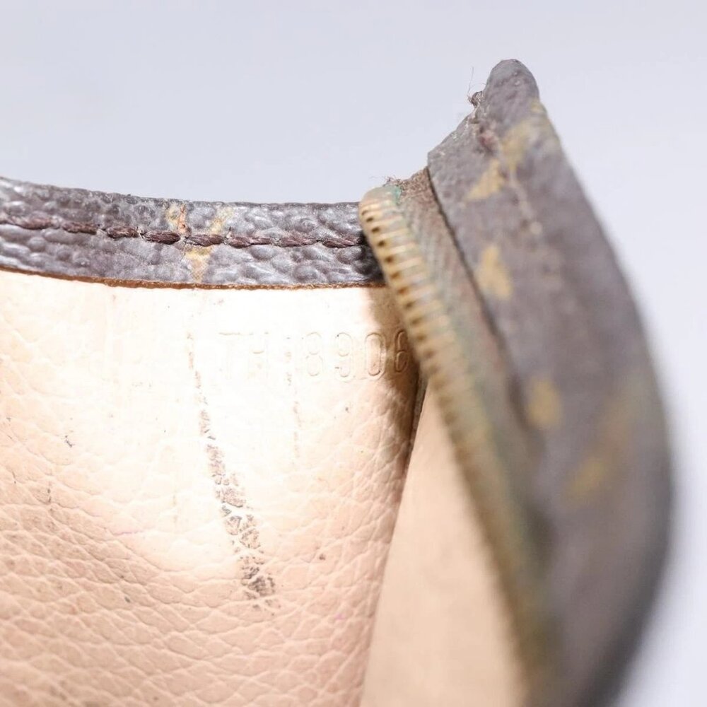 LOUIS VUITTON Monogram Poche Toilette 15 Pouch M47546 LV Auth 130707 - Picture 12 of 16